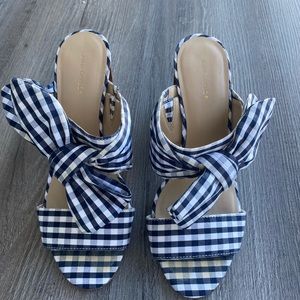 Ann Taylor heel sandals